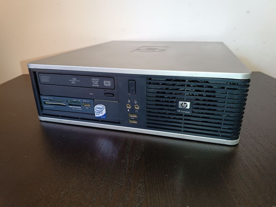 HP Computer + 1 GB Graphics Card + Keyboard + Mouse + Card Reader64738614042243123