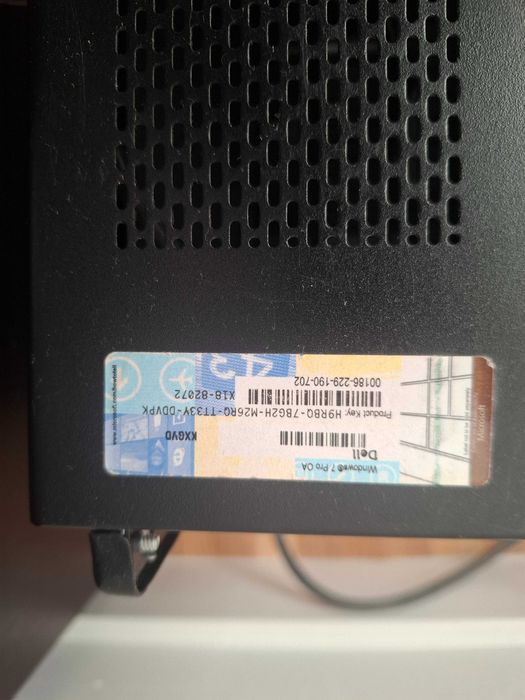 Komputer Dell ,Monitor Samsung i klawiatura dell