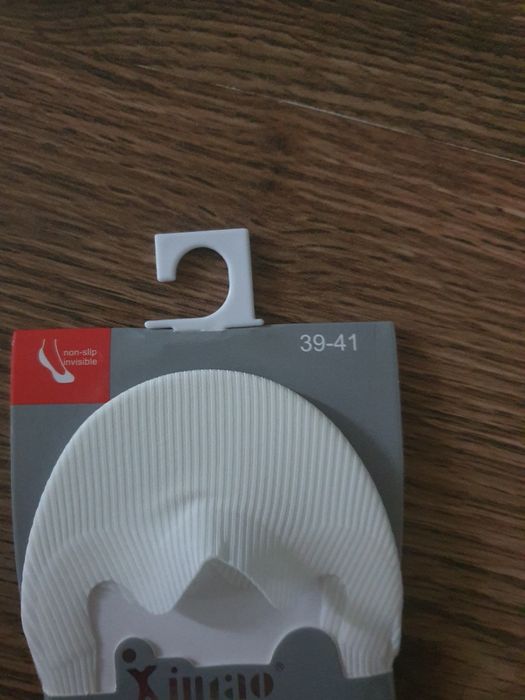 Białe skarpetki stopki 39-41