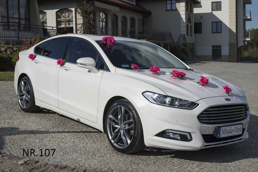 Piękne róże.Ozdoby na samochód do ślubu.Dekoracje,stroiki na auto 107