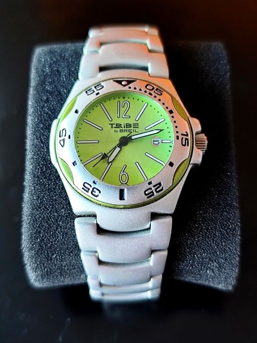 Relógio Tribe by Breil,entrego em mão Lisboa ou envio á cobrança