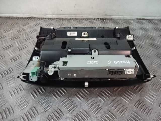 Mazda 5 monitor nawigacji wyświetlacz