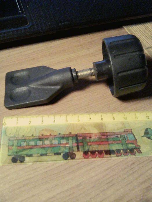 Запчасти для офисного кресла