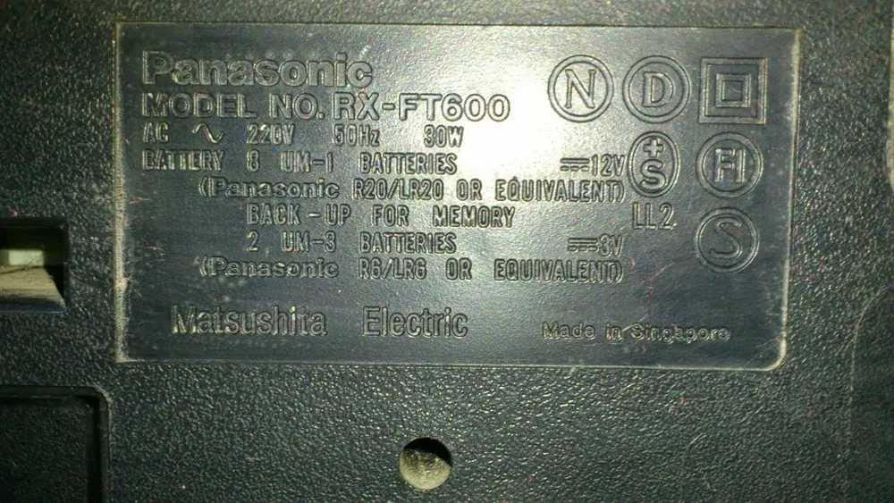 Магнитофон PANASONIC RX-FT600. Сингапур.Редкая модель Б/У.