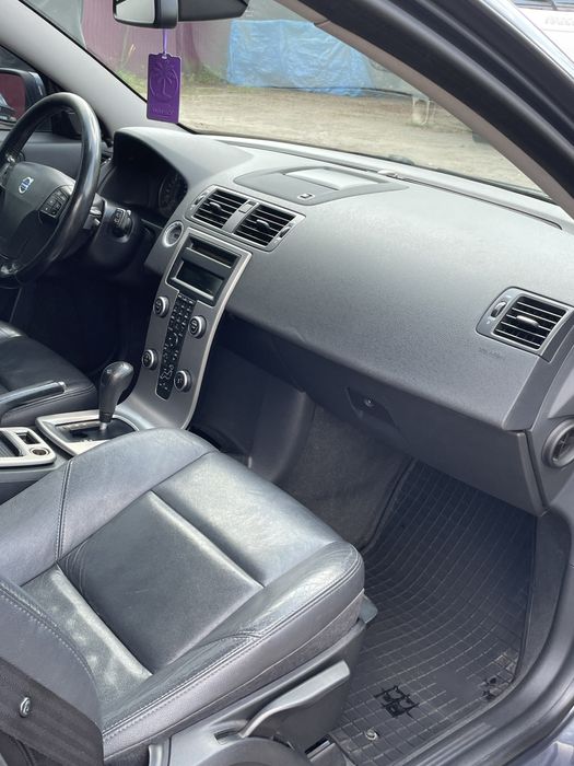 Продам Вольво В50 2.0 дизель Volvo v50 2.0 diesel