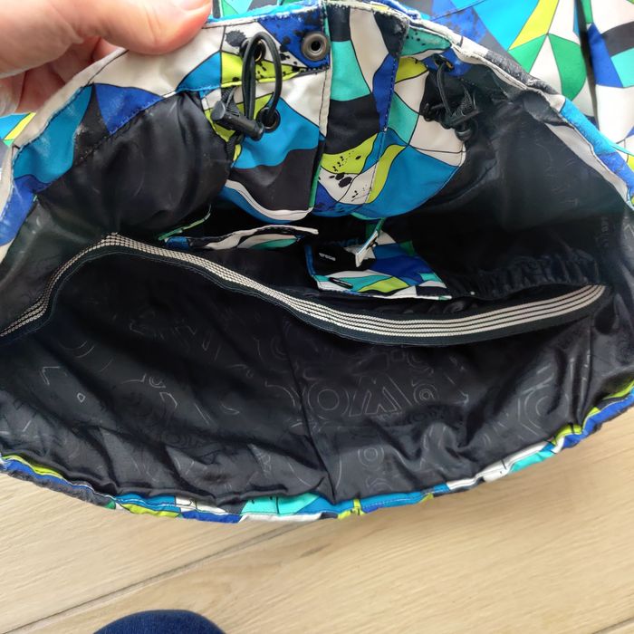 Лижна куртка в чудовому стані. Функціональнв