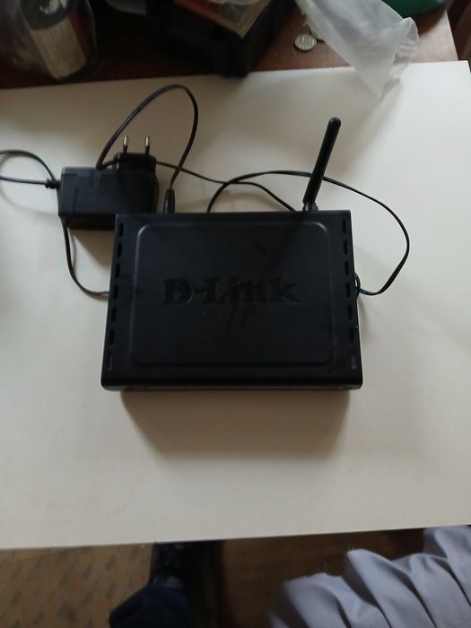 Продам  роутер D-Link