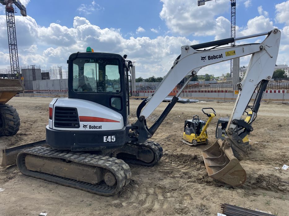 Usługi minikoparką, brukarstwo, wykopy, przyłącza