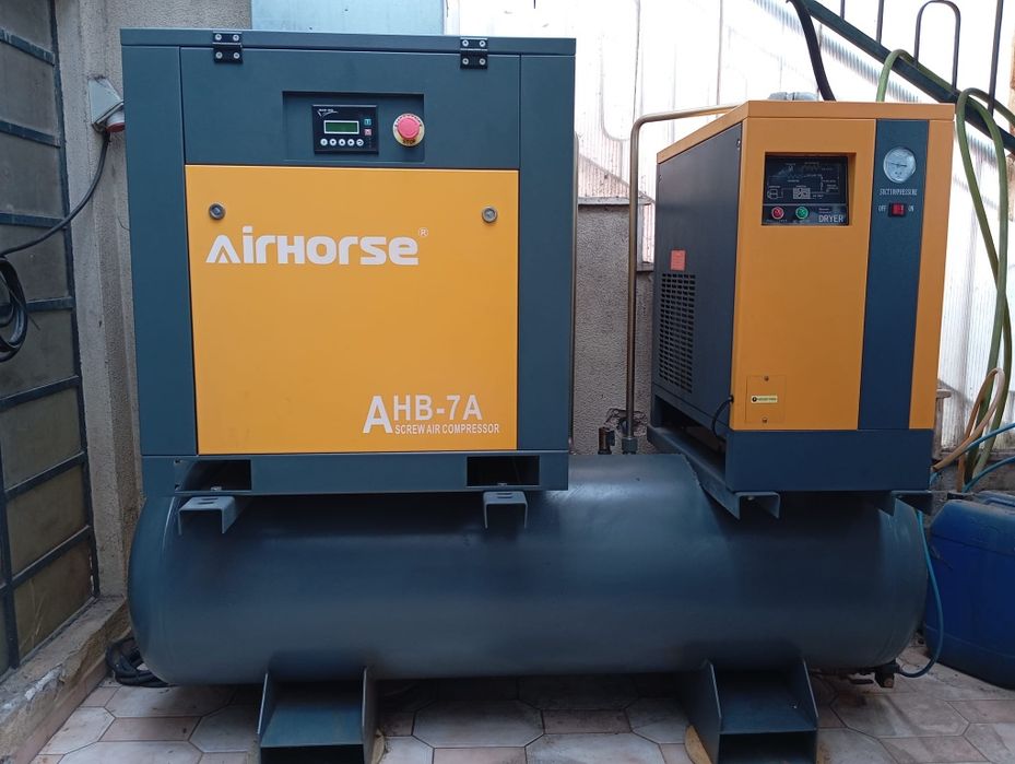 Compressor air horse