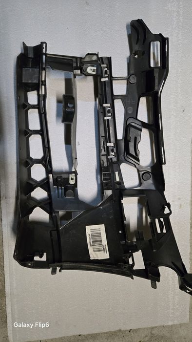 Посилювач бампера права та ліва частина БМВ Г30 BMW G30