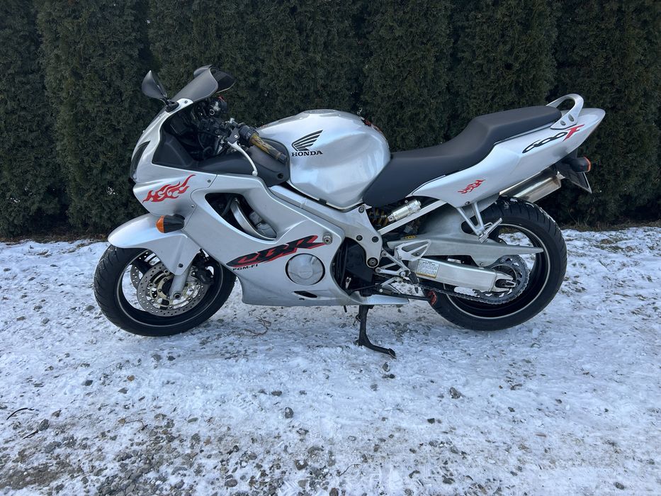 Honda cbr 600 f4i mozliwy transport