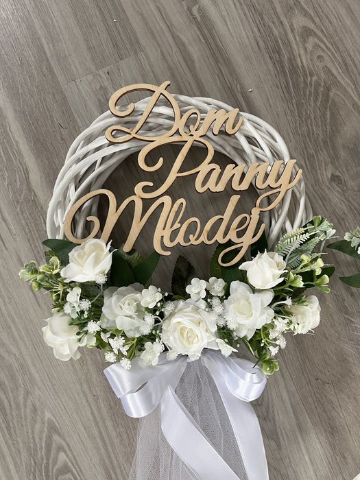 Wianki wianek dom panny młodej pana młodego dekoracja domu