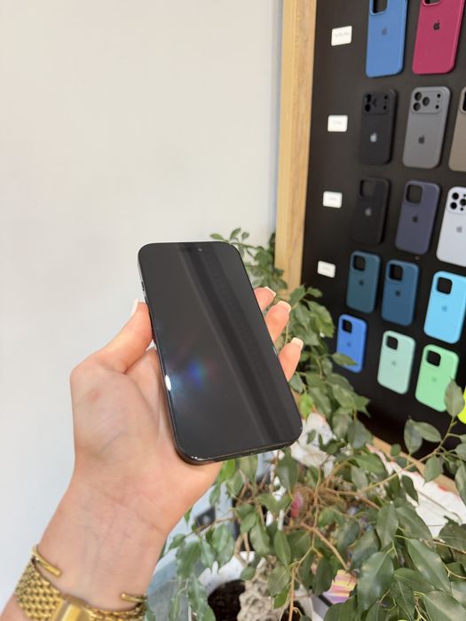 iPhone 16 Pro 256GB Black Titanium