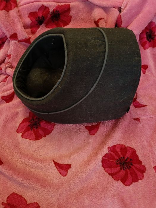 Домики лежанка для домашних животных