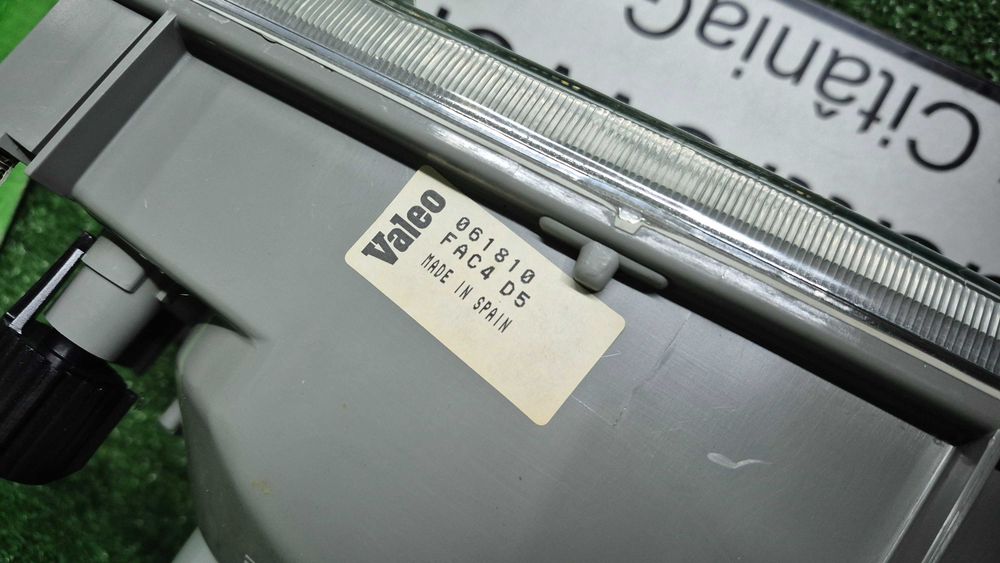 Otica Farol Esquerdo Renault 9 Ate Julho 1985 Valeo 061810 NOVO