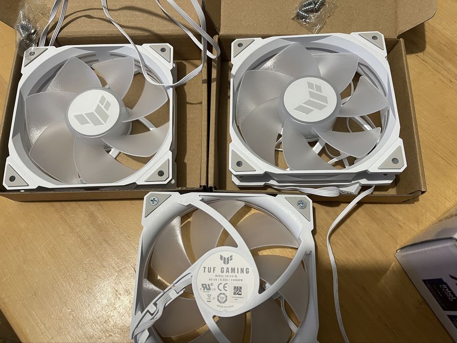 Комплект кулерів до корпусу ASUS TUF GAMING TR120 FAN ARGB WHITE