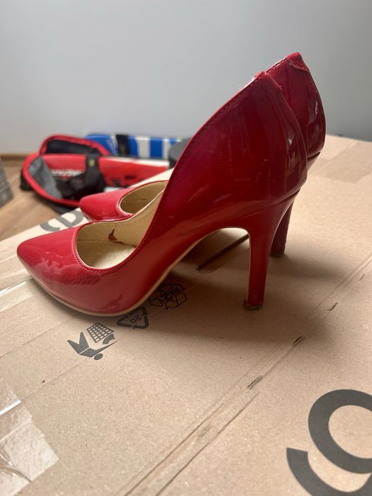 Buty szpilki czerwone