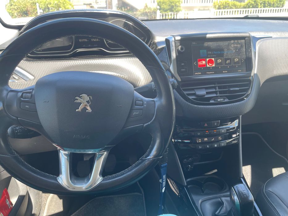 Peugeot 2008 Allure 2019
