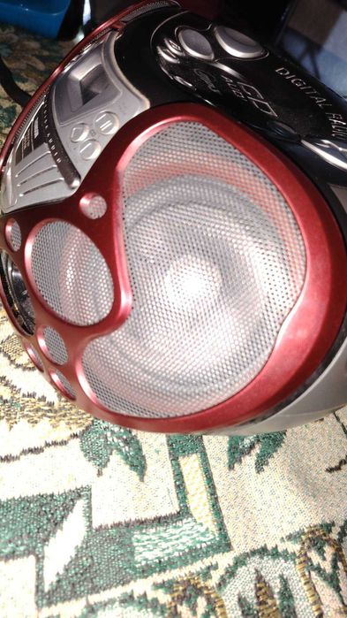 Продам музичний центр Thomson TM9670.