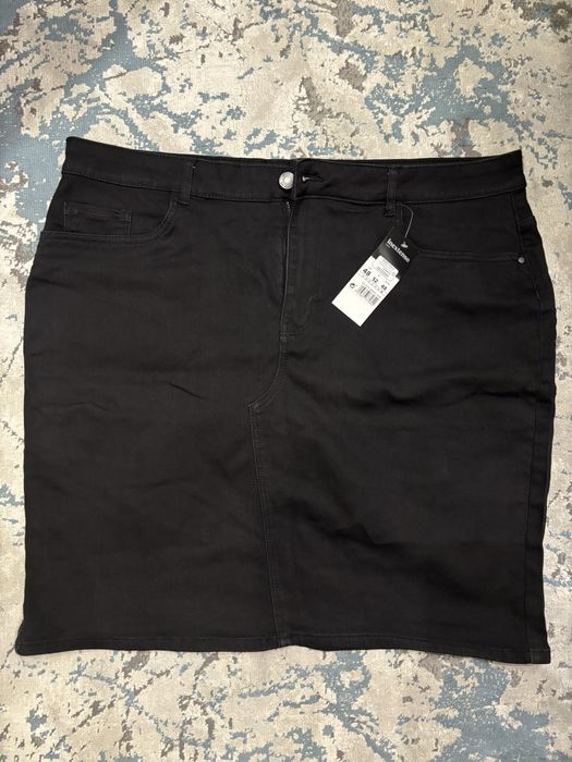 Юбка жіноча чорна in extenso 48