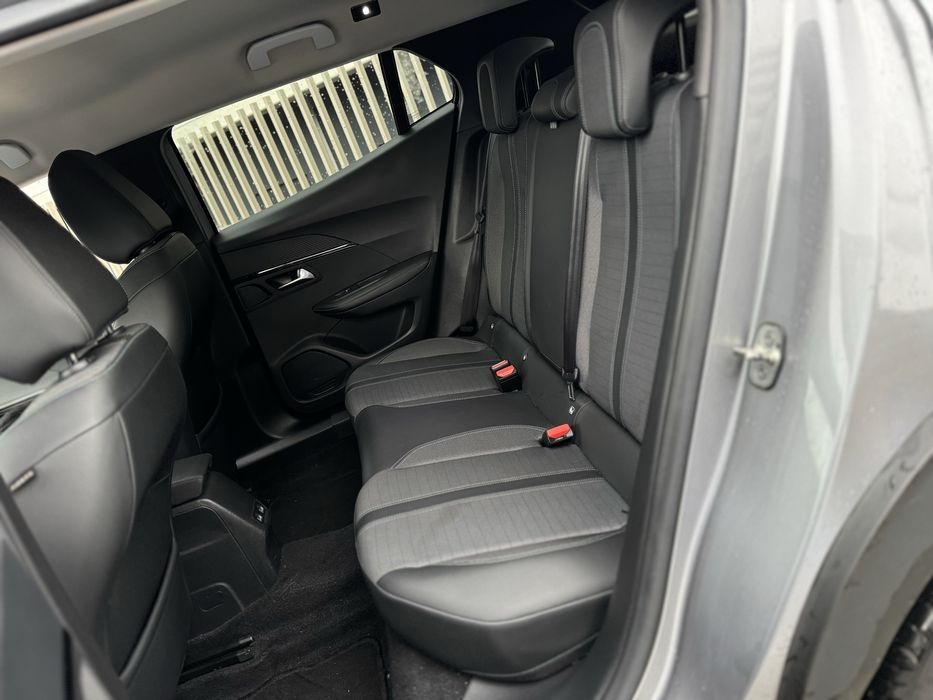 Peugeot 2008 Allure **58000kms** ÚNICO DONO / NACIONAL