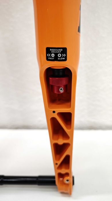 Amortyzator Gravel  FOX RACING SHOX 32 Factory Float Kashima 40mm