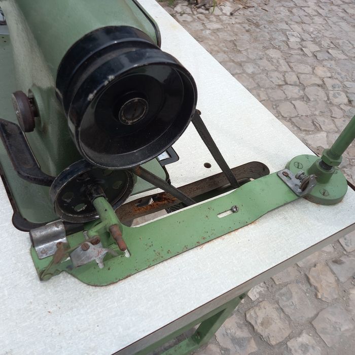 Maquina de costura