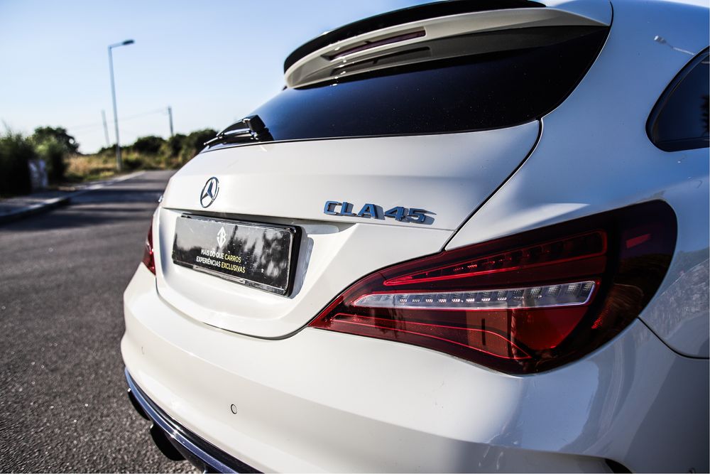 Mercedes-Benz CLA 45 AMG 4MATIC Shooting Brake 381cv