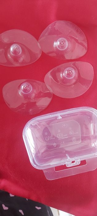 Накладки на грудь силиконовые 4 шт