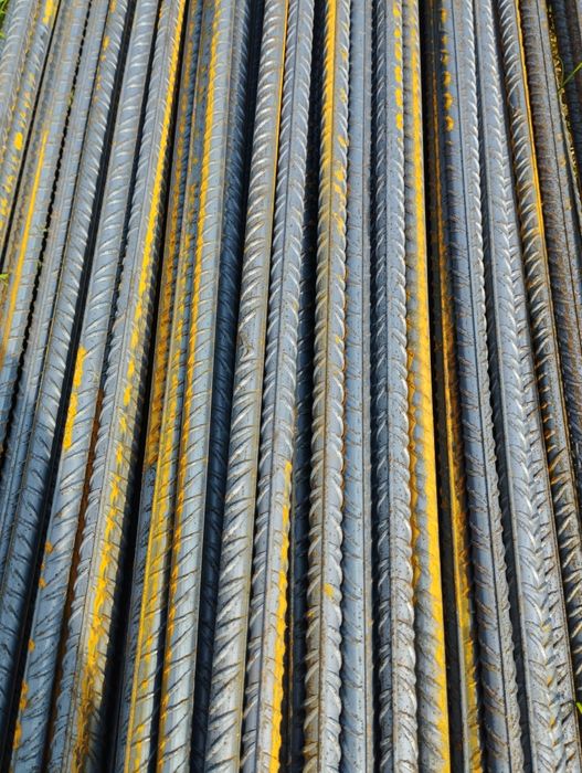 Stal zbrojeniowa pręt żebrowany drut budowlany fi 6,10,12 ,14,16