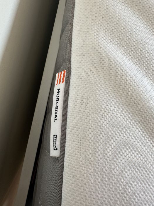 Colchão MORGEDAL IKEA de espuma e latex