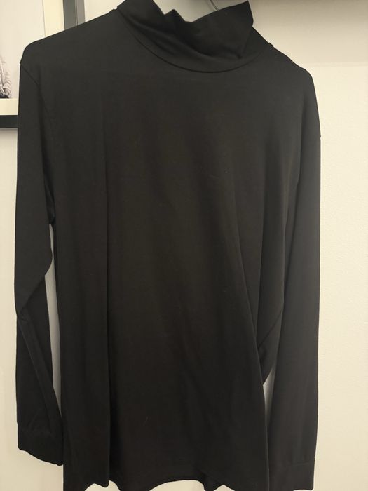 Camisola Gola Alta Preta Homem M