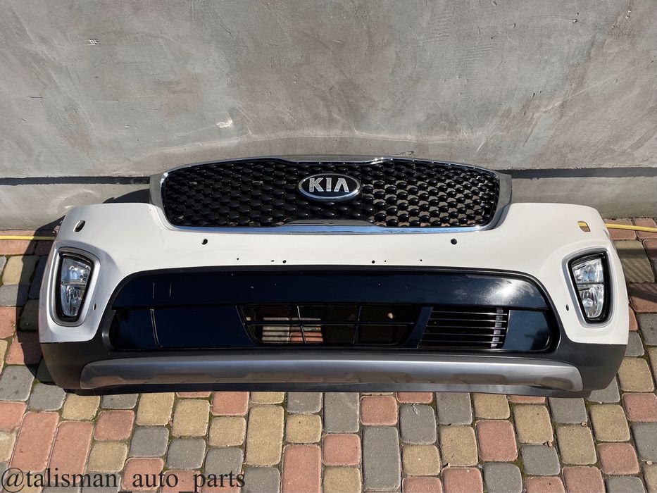 Kia Sorento 3 бампер в зборе решотка радиатора туманки в наявності