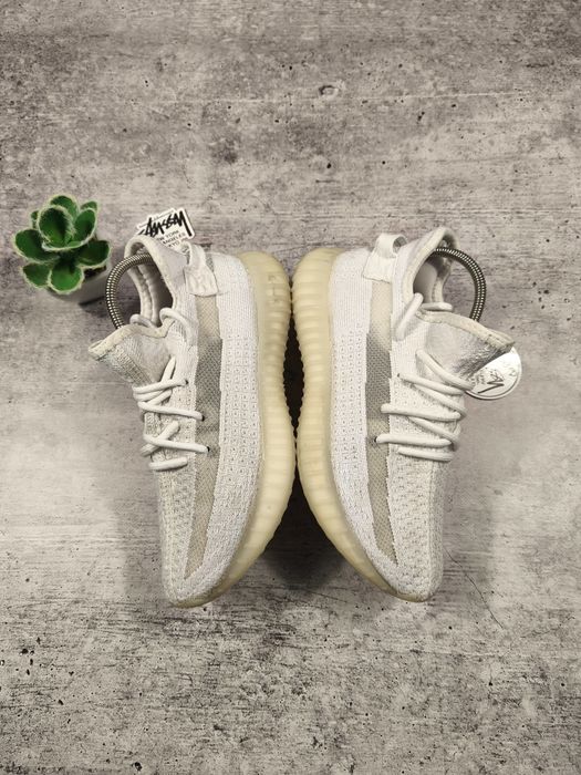 Жіночі Кроссовки Adidas Yeezy Boost 350