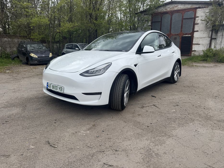 Tesla Model Y 2022 р.в DUAL MOTOR 82kwt