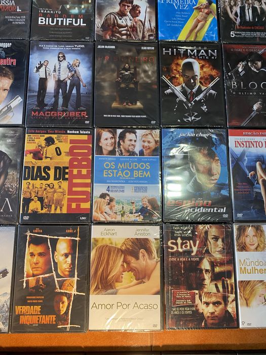 Lote de Filmes em DVD (54 unidades)
