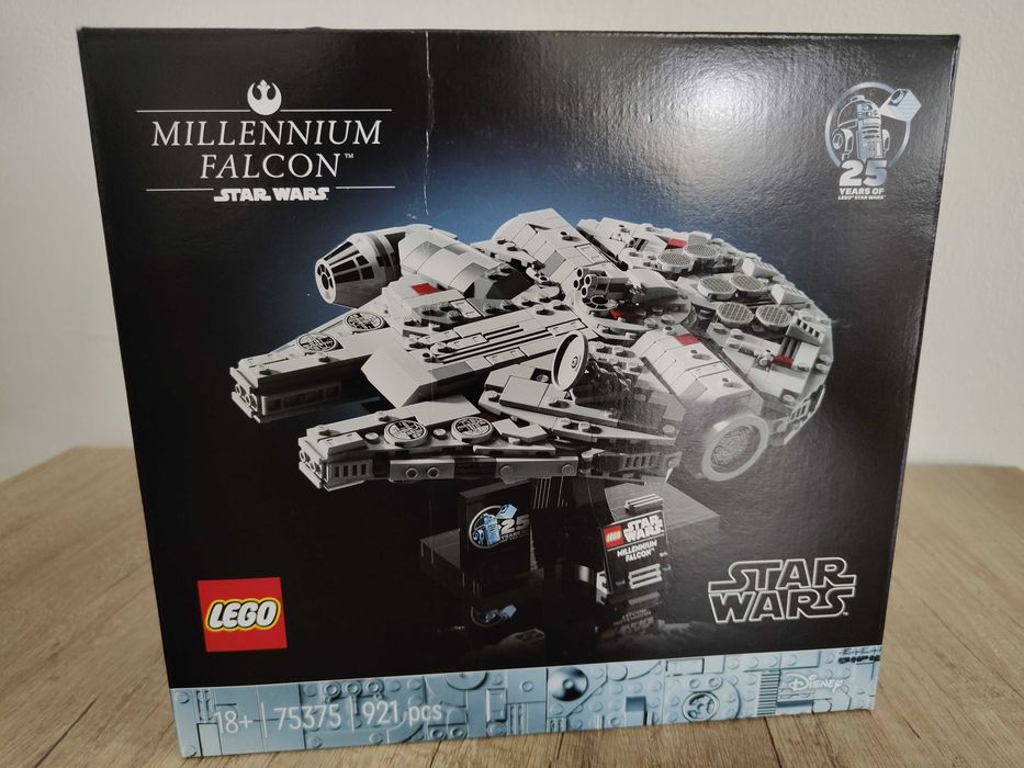 LEGO 75375 Star Wars - Sokół Millennium