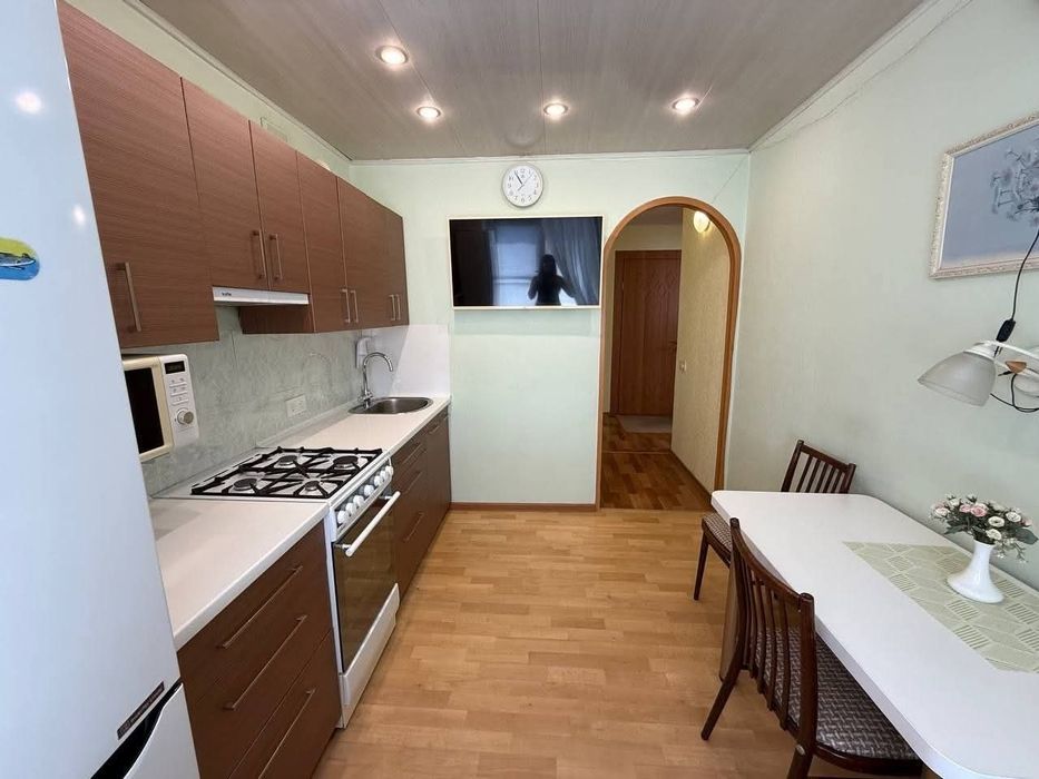 Продам 2 кімнатну квартиру з ремонтом на ж/м Придніпровськ/ Самарський район