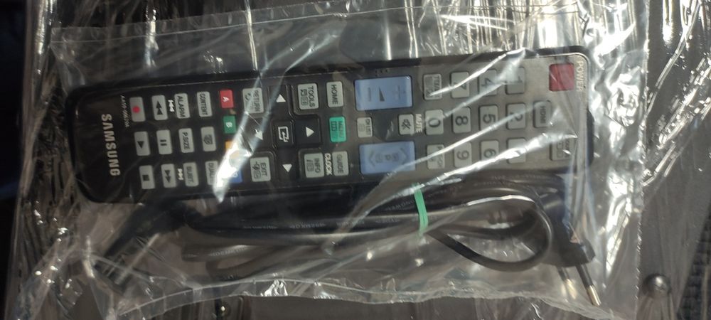TV LCD  (Não é Smart)  Samsung  HG32EA470PW  32"/ 81.3 cm