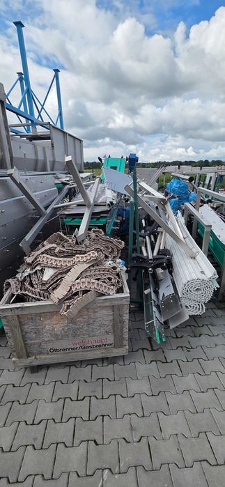 podajniki  taśmowe  E2 linia  25mb kompletna