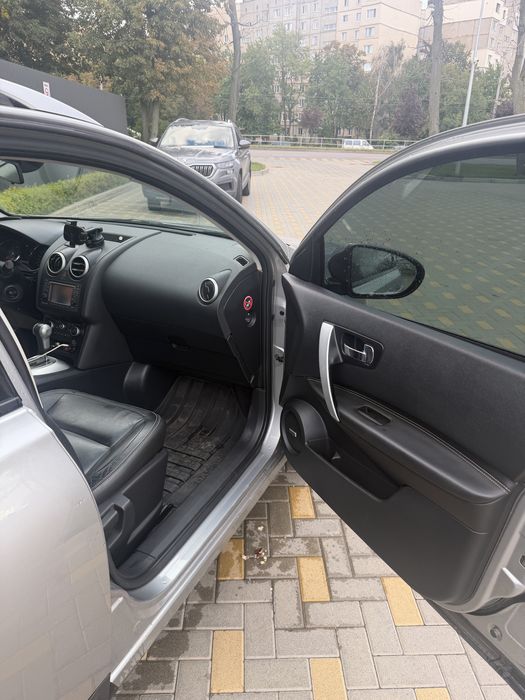Nissan qashqai 2.0 дизель АКПП