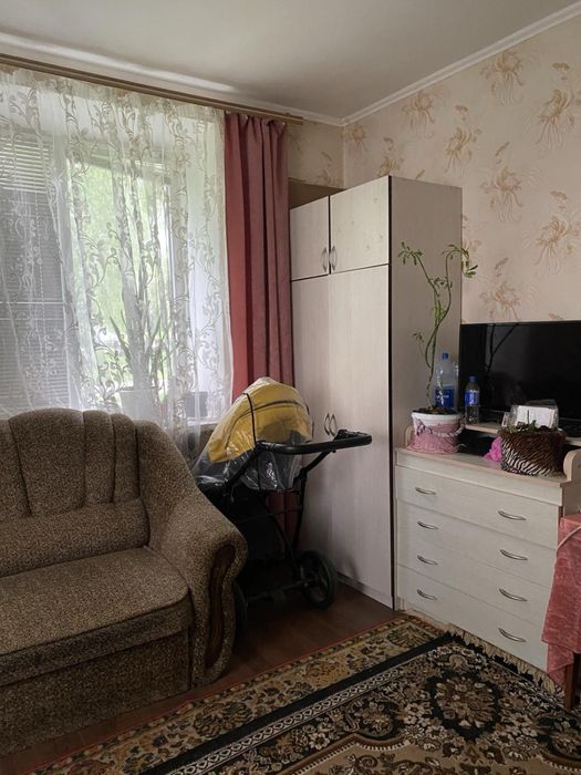 Продам 2 кім квартиру у центрі біля парку Вовка Андрія