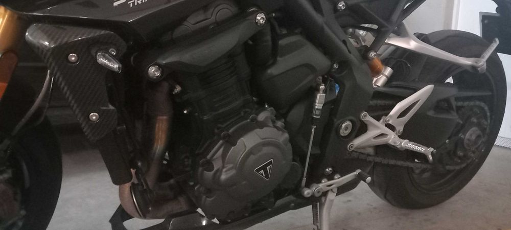Triumph Speed Triple RR