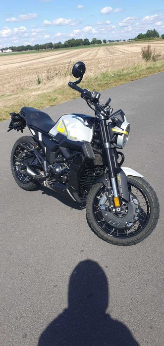Motocykl Zontes GK 125