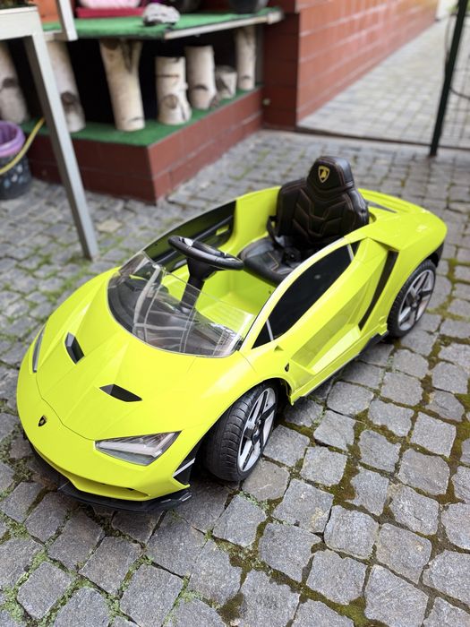 Дитячий електромобіль  lamborghini  centenario