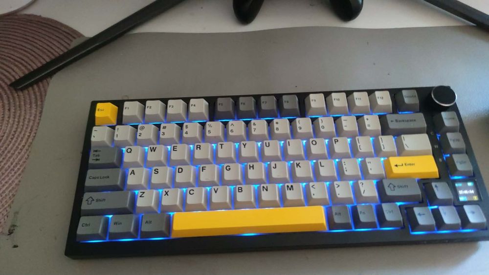 Oryginalne Keycapsy z klawiatury Ajazz AK820 Pro | Układ 75% PBT