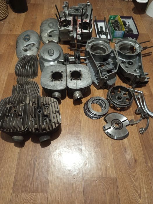 Продам запчастини двигуна ИЖ.