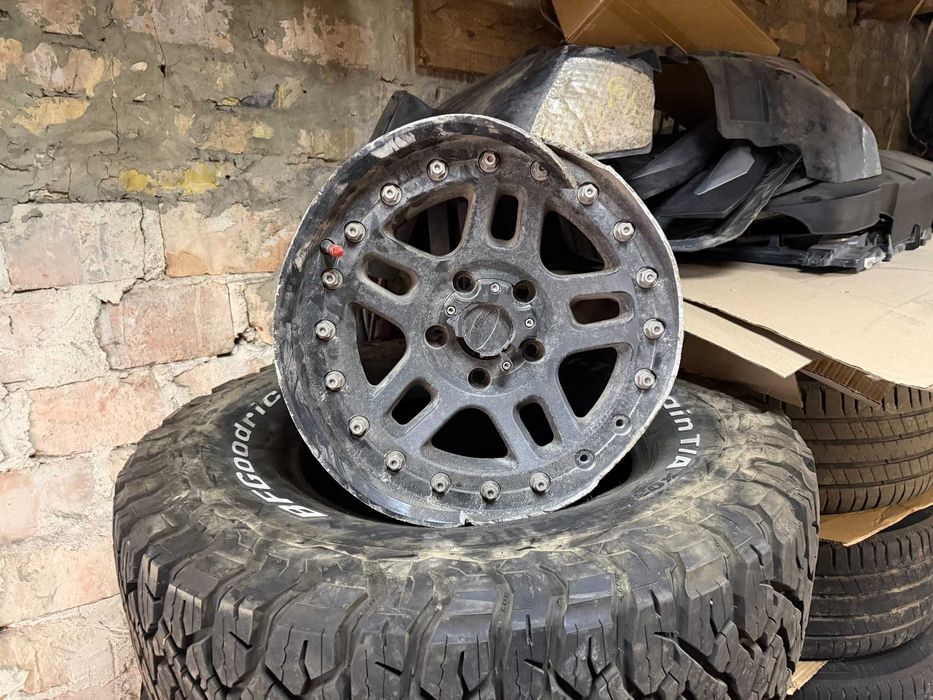 Колеса шини 315/70 R17 BFGOODRICH  T/A KO2 + диски 5х127 комплект