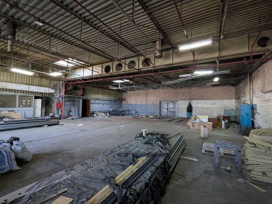 Оренда 500 кв.м. без опалення на Чигиринський 66