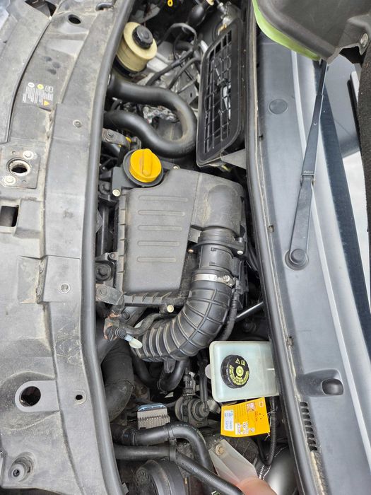 Opel Vivaro Osobowy 2011r. 2.0